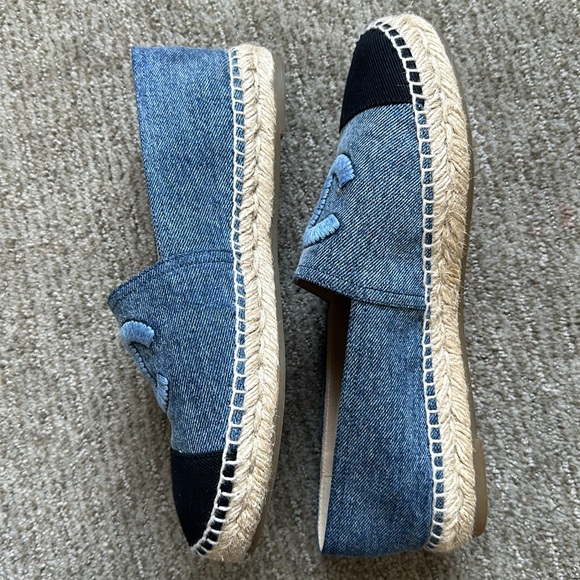 Like NEW Chanel Denim CC Espadrilles 40 Demim Black - Picture 9 of 10